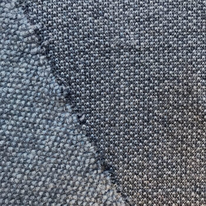Strickwollstoff in blau-grau
