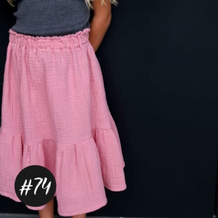 #74 Carla-Skirt Girls eBook